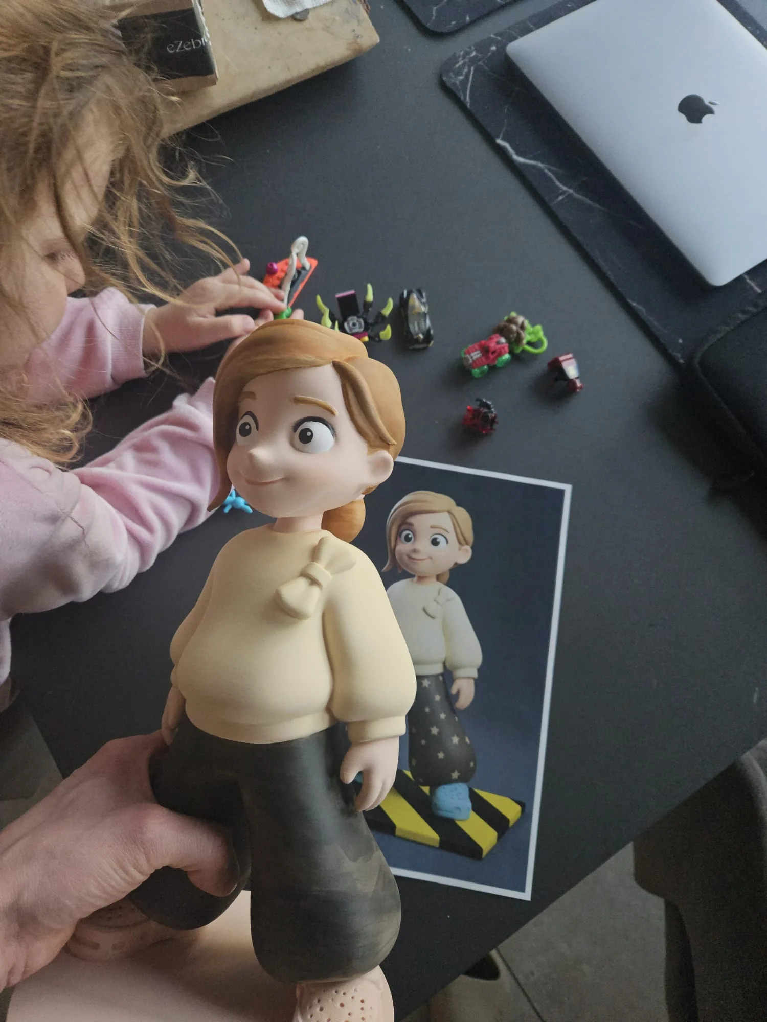 Realizacja: figurka personalizowana dziecka